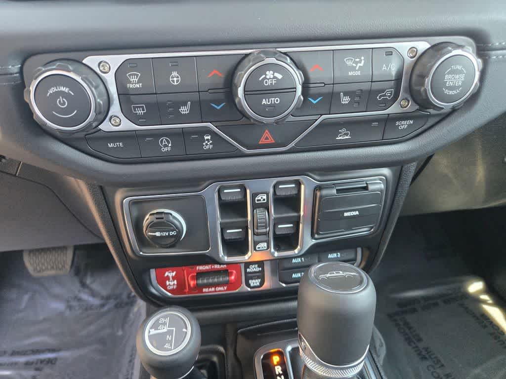 Thumbnail: 2026 Jeep Gladiator - 14