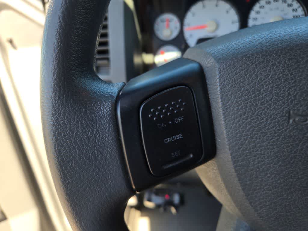 Thumbnail: 2008 Dodge Ram 1500 - 21