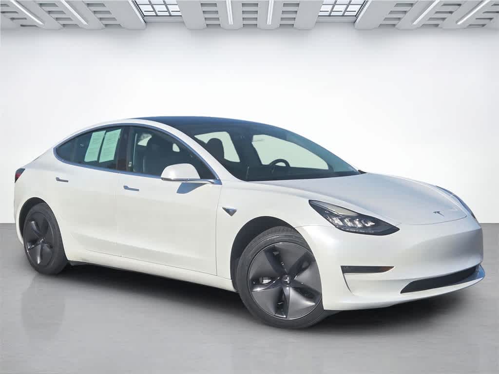 Thumbnail: 2020 Tesla Model 3 - 7