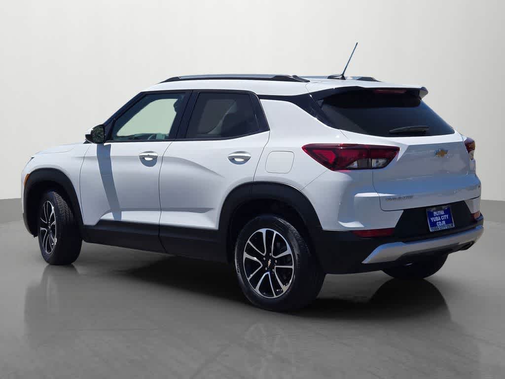 Thumbnail: 2025 Chevrolet TrailBlazer - 3