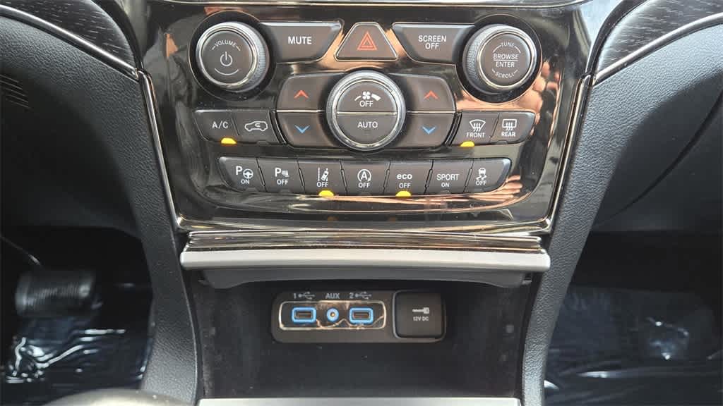 Thumbnail: 2021 Jeep Grand Cherokee - 19