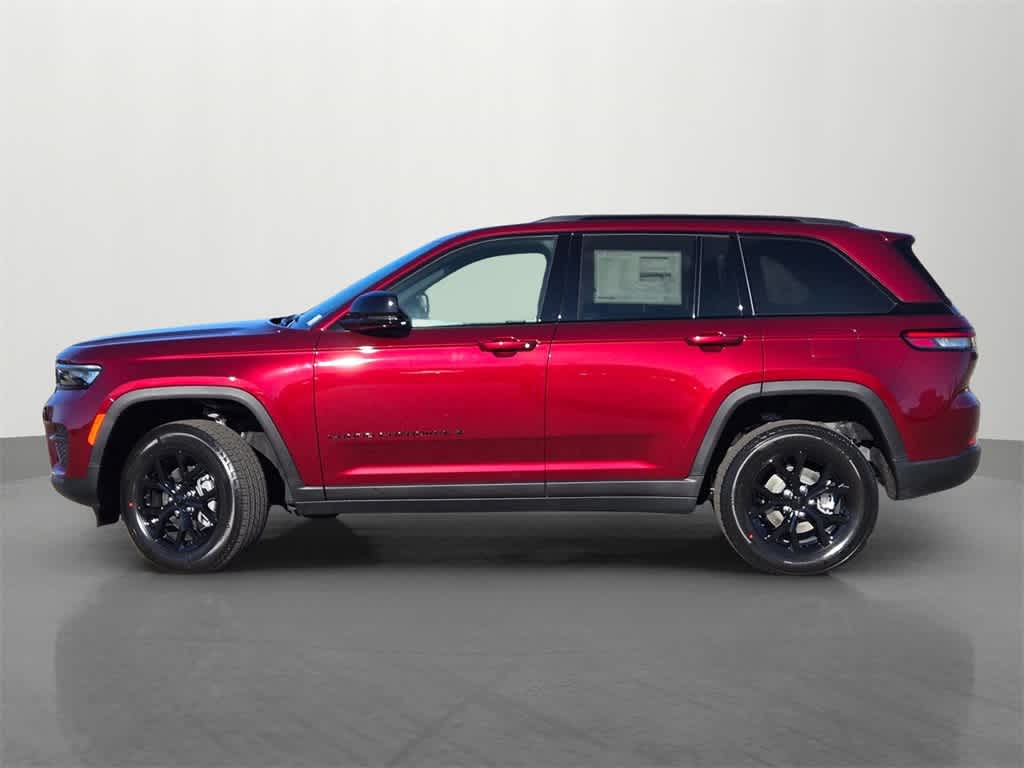 Thumbnail: 2025 Jeep Grand Cherokee - 3