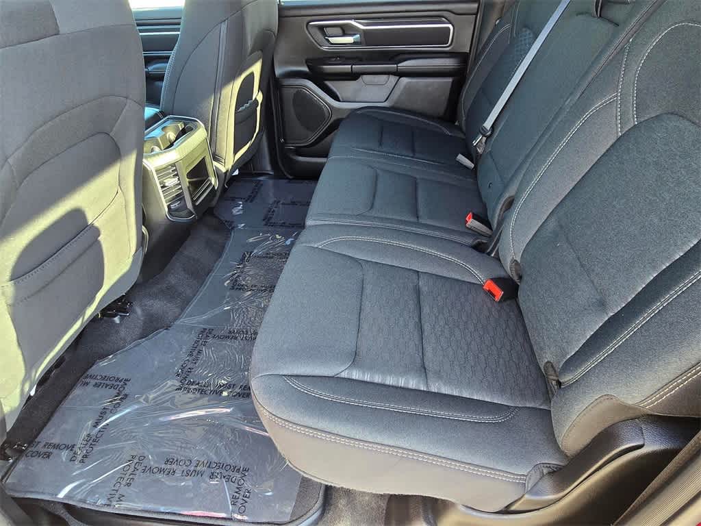 Thumbnail: 2026 RAM 1500 - 9