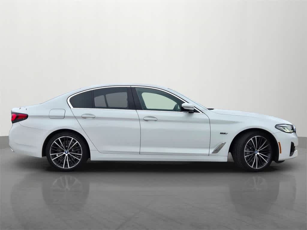 Thumbnail: 2022 BMW 5 Series - 7