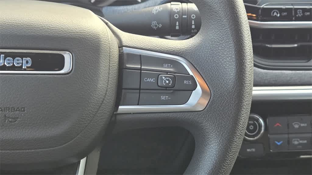 Thumbnail: 2025 Jeep Compass - 11