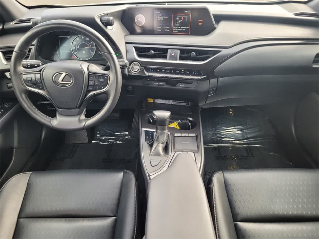 Thumbnail: 2022 Lexus UX - 11