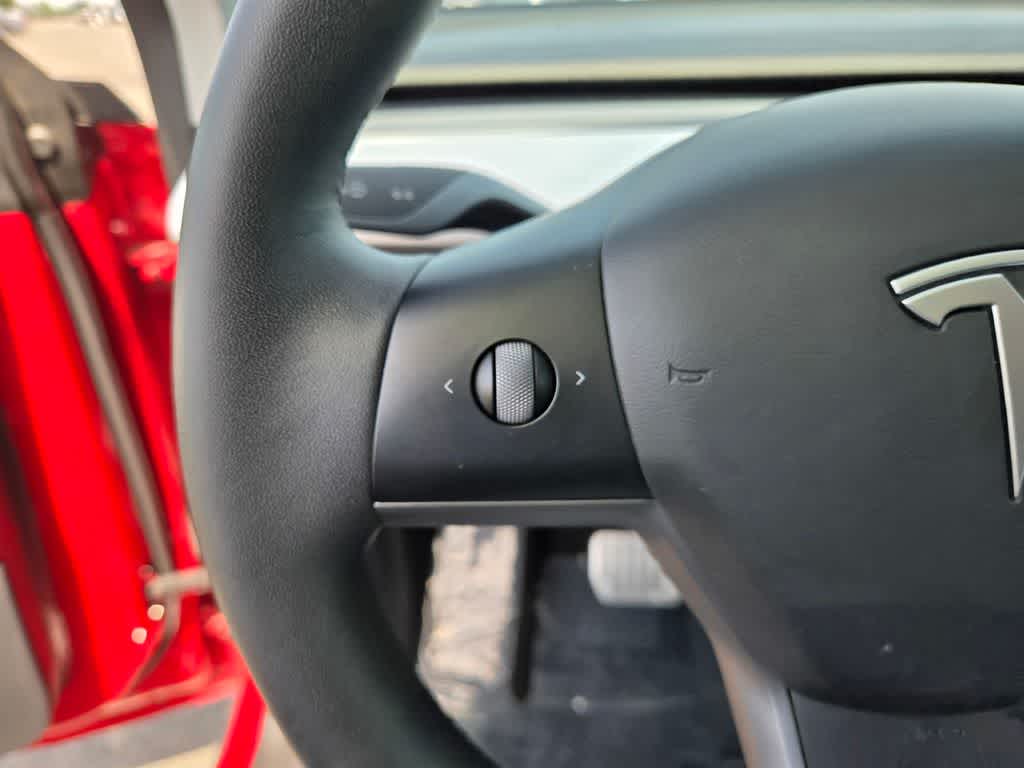 Thumbnail: 2021 Tesla Model Y - 21