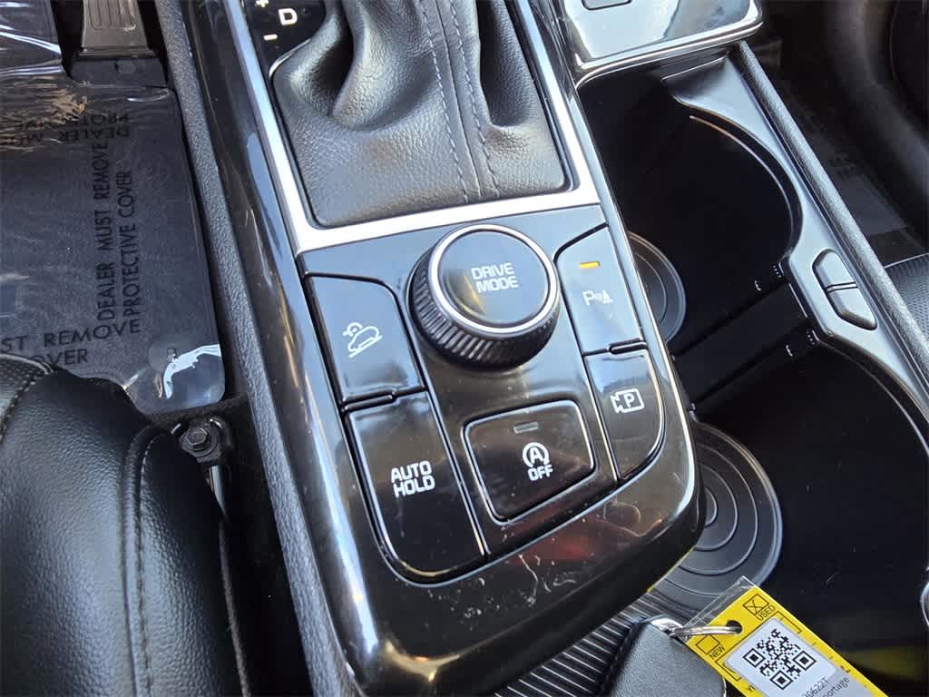 Thumbnail: 2023 Kia Sportage - 16