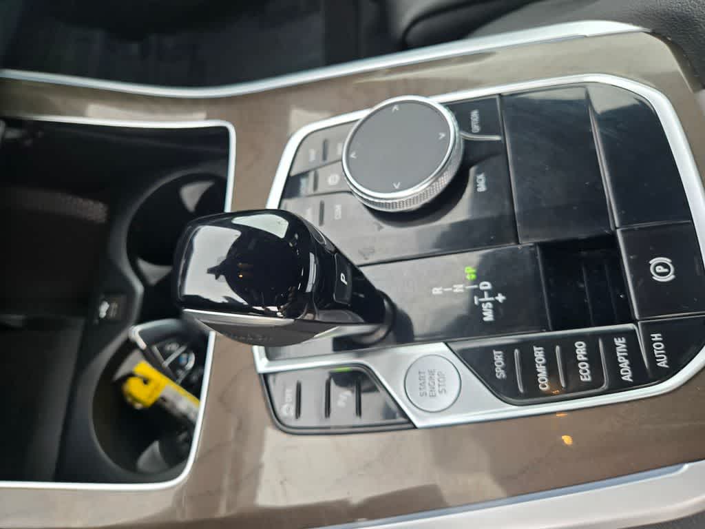 Thumbnail: 2022 BMW X5 - 13