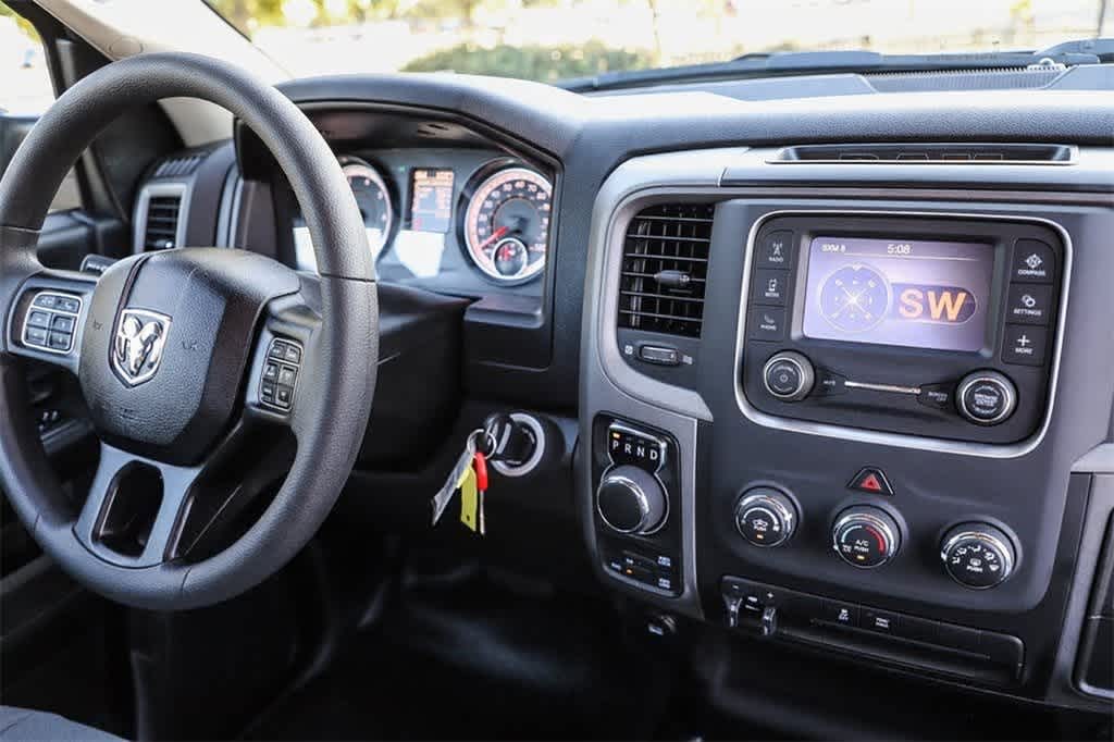 Thumbnail: 2023 RAM 1500 Classic - 13