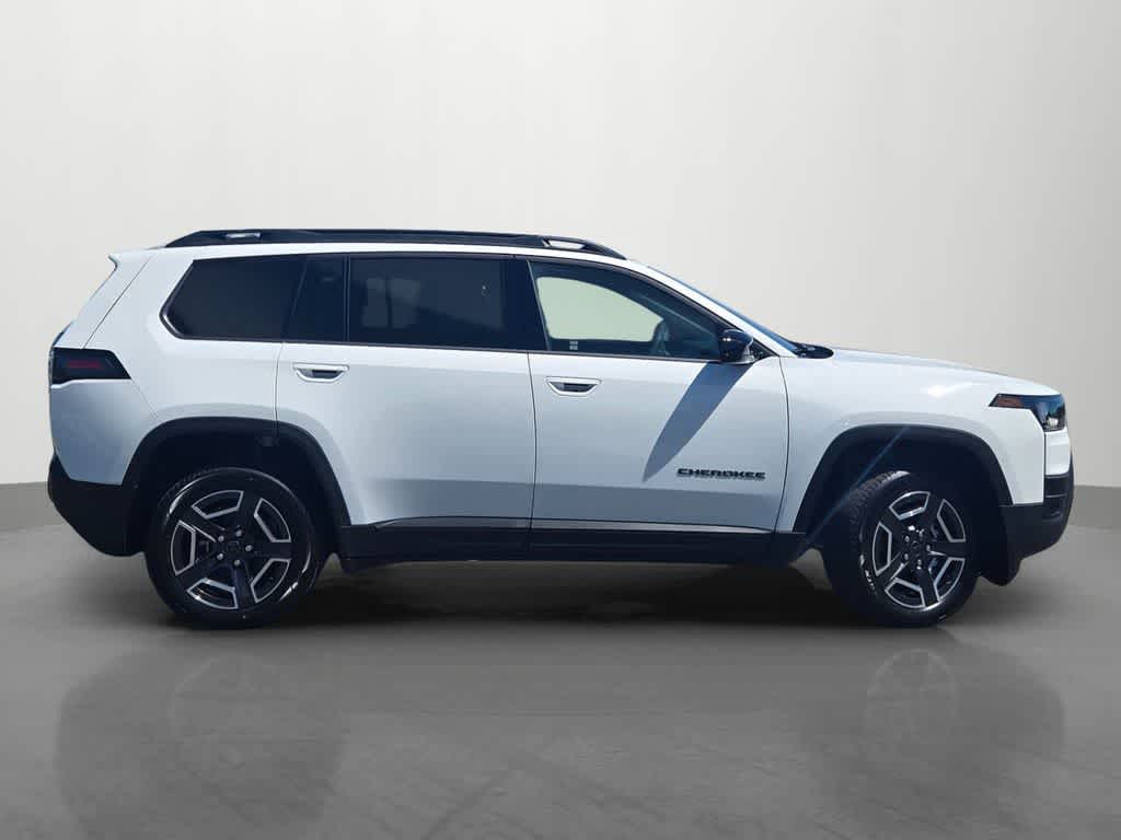 Thumbnail: 2026 Jeep Cherokee - 7