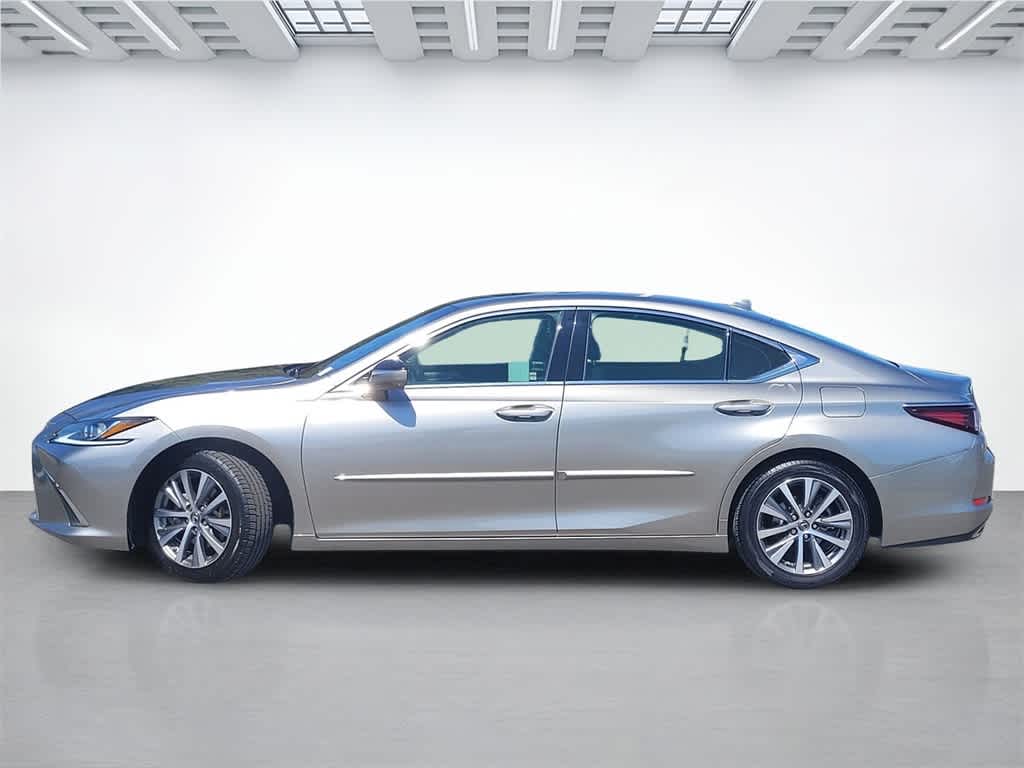 2020 Lexus ES 350 Base photo 3