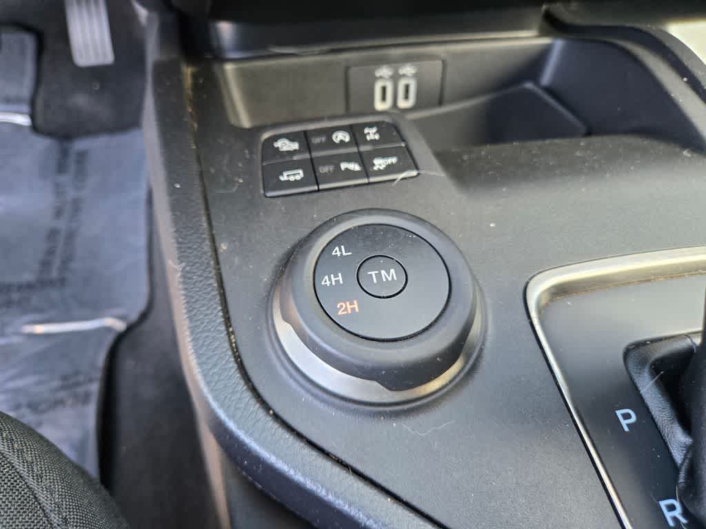 Thumbnail: 2019 Ford Ranger - 14