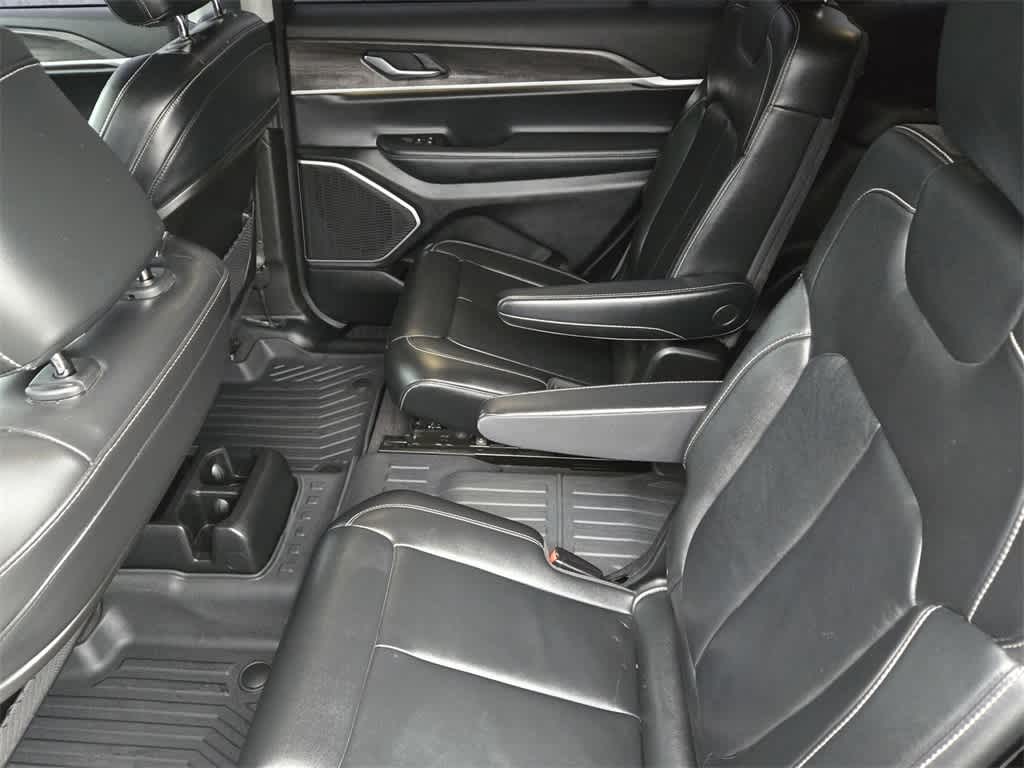 Thumbnail: 2021 Jeep Grand Cherokee L - 14