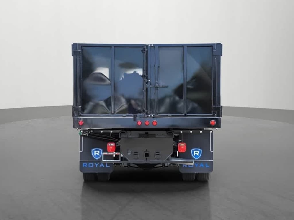 New 2023 Ram 5500 Chassis Cab TRADESMAN CREW 4X4 84' CA Pickup