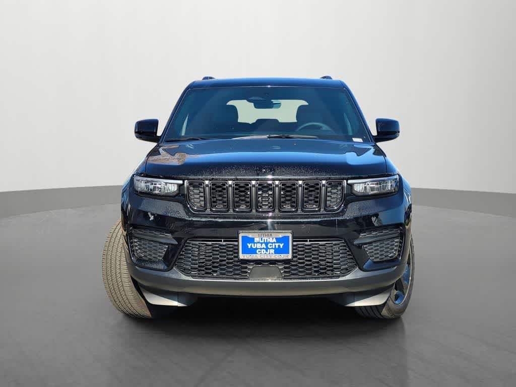 Thumbnail: 2025 Jeep Grand Cherokee - 2