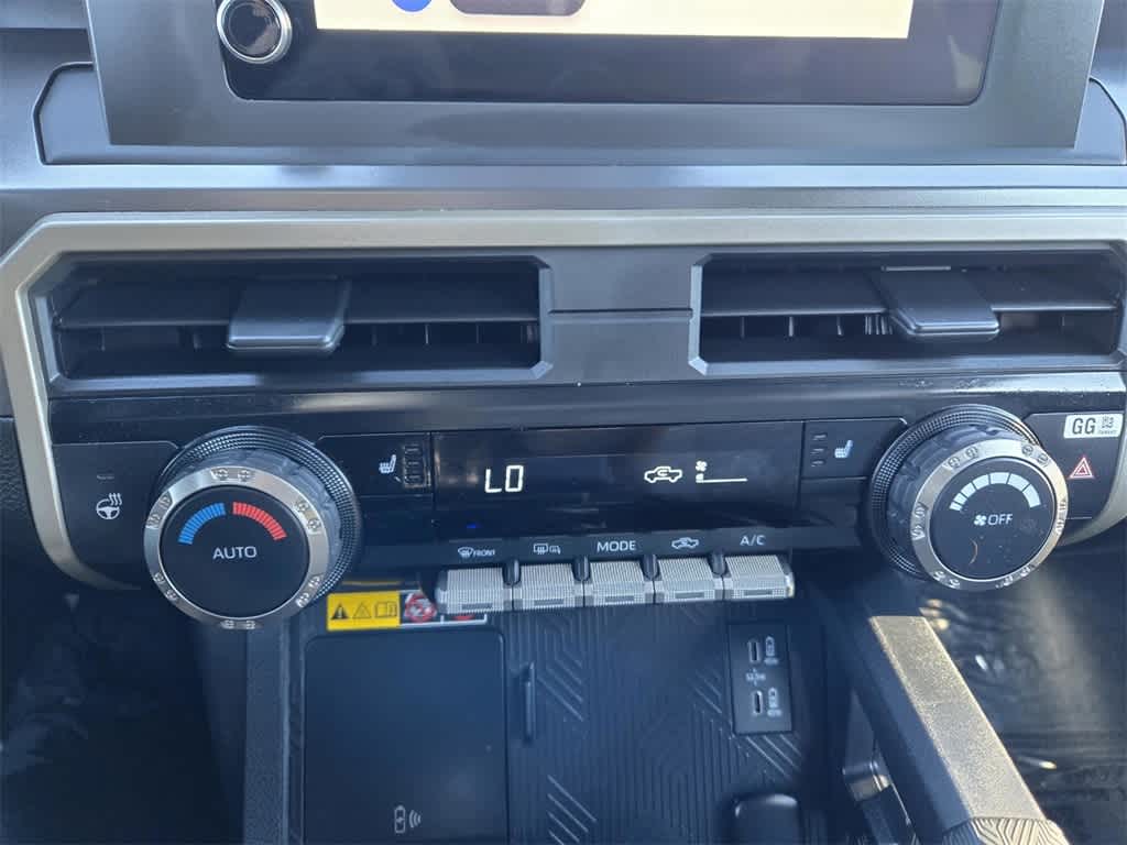 Thumbnail: 2024 Toyota Tacoma - 19