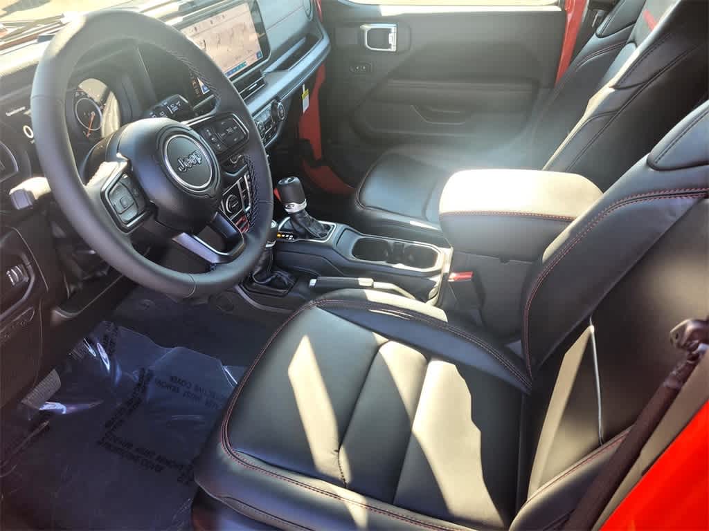 Thumbnail: 2025 Jeep Wrangler - 15