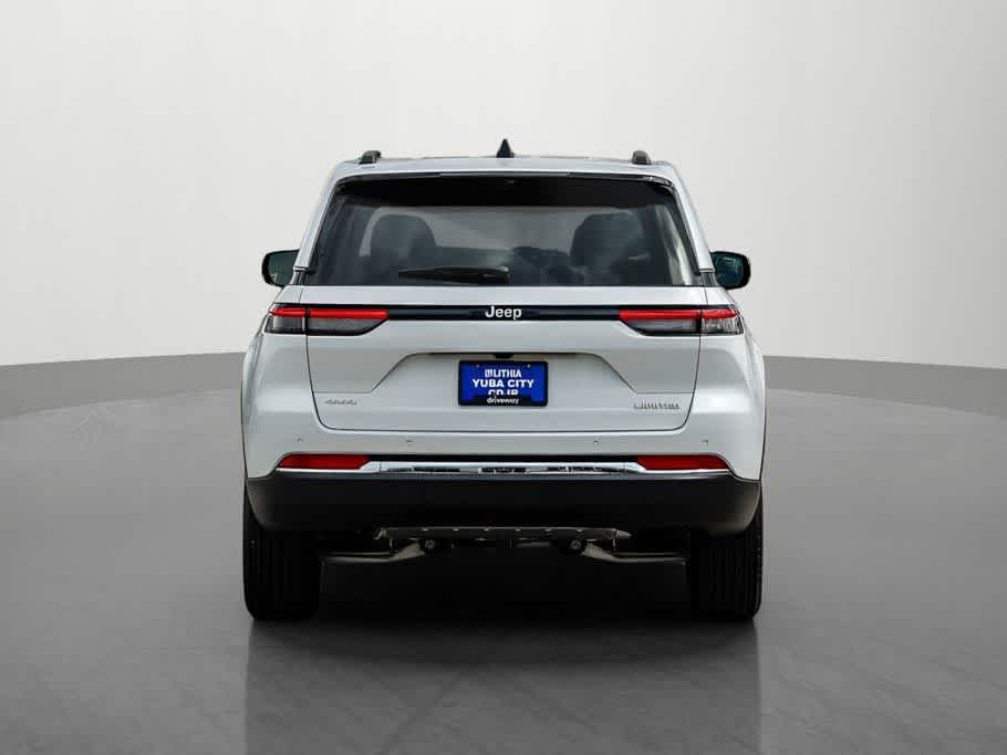 Thumbnail: 2025 Jeep Grand Cherokee - 4