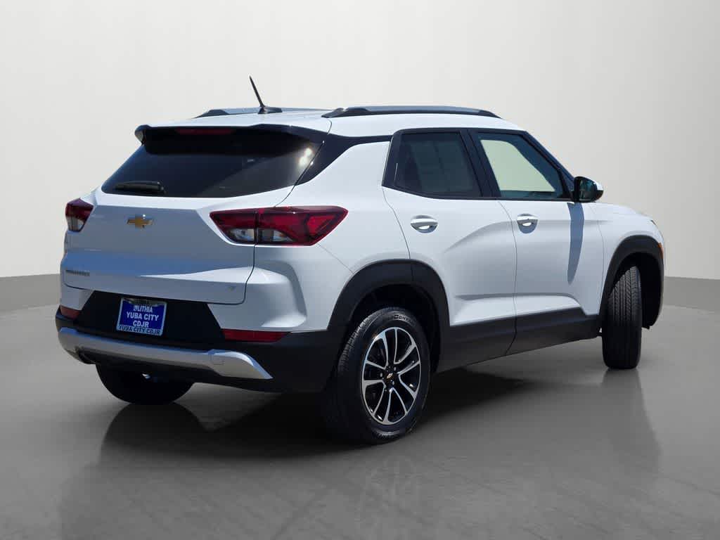 Thumbnail: 2025 Chevrolet TrailBlazer - 5