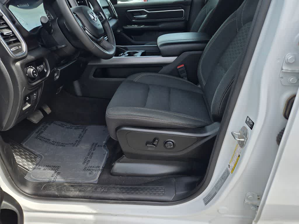 Thumbnail: 2025 RAM 1500 - 20