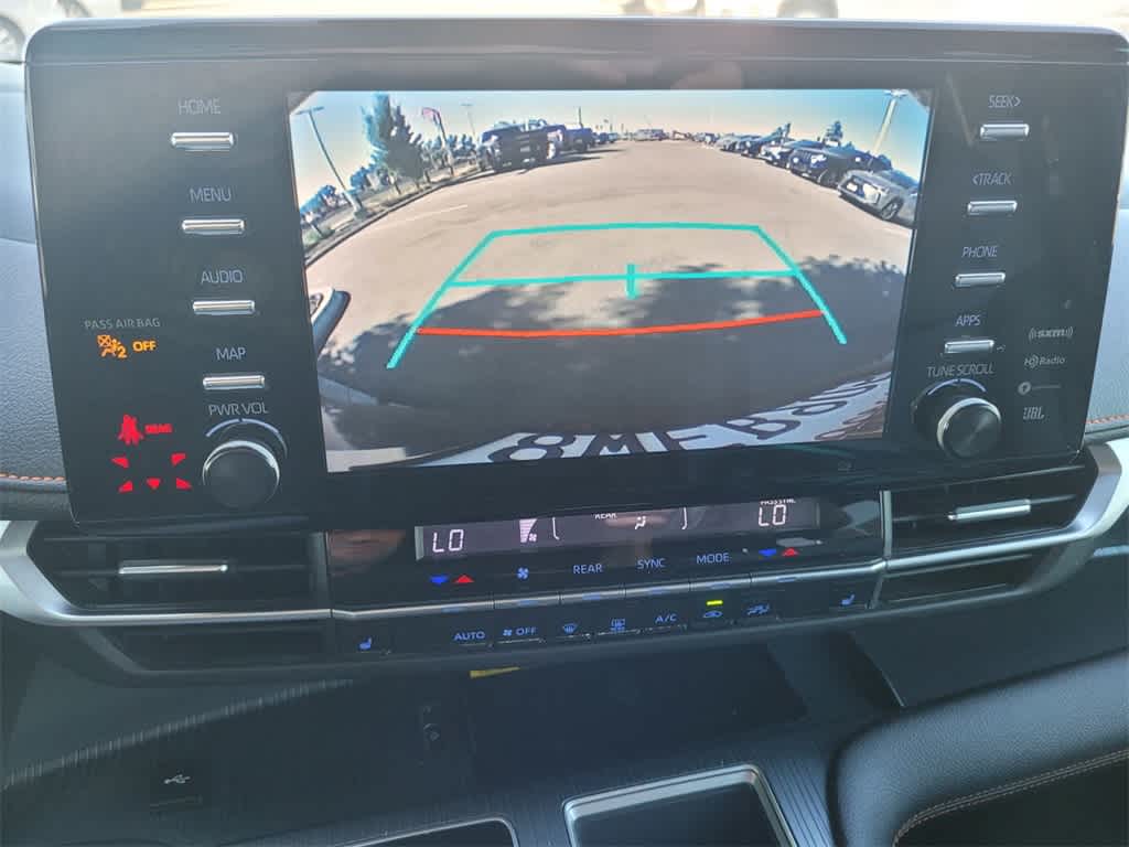 Thumbnail: 2021 Toyota Sienna - 17