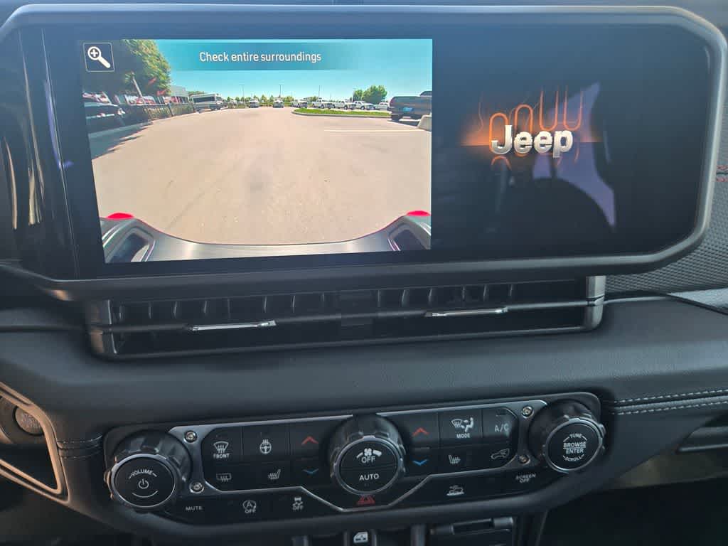 Thumbnail: 2026 Jeep Gladiator - 11