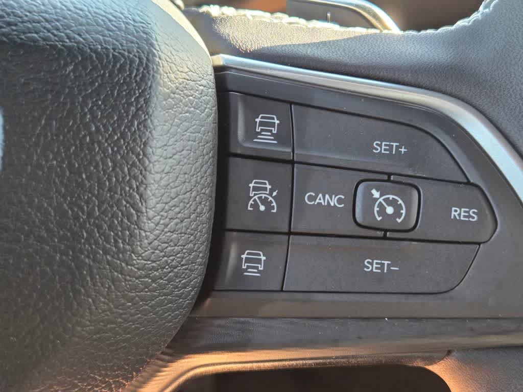 Thumbnail: 2025 Jeep Grand Cherokee - 20