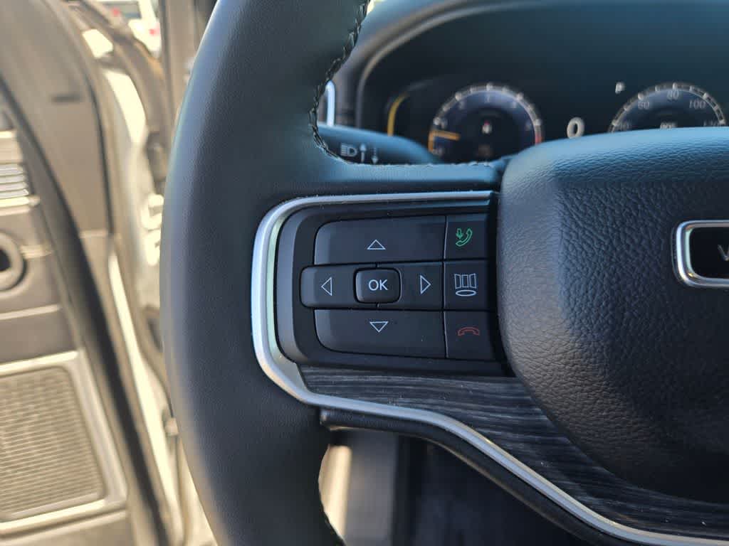 Thumbnail: 2024 Jeep Wagoneer - 21