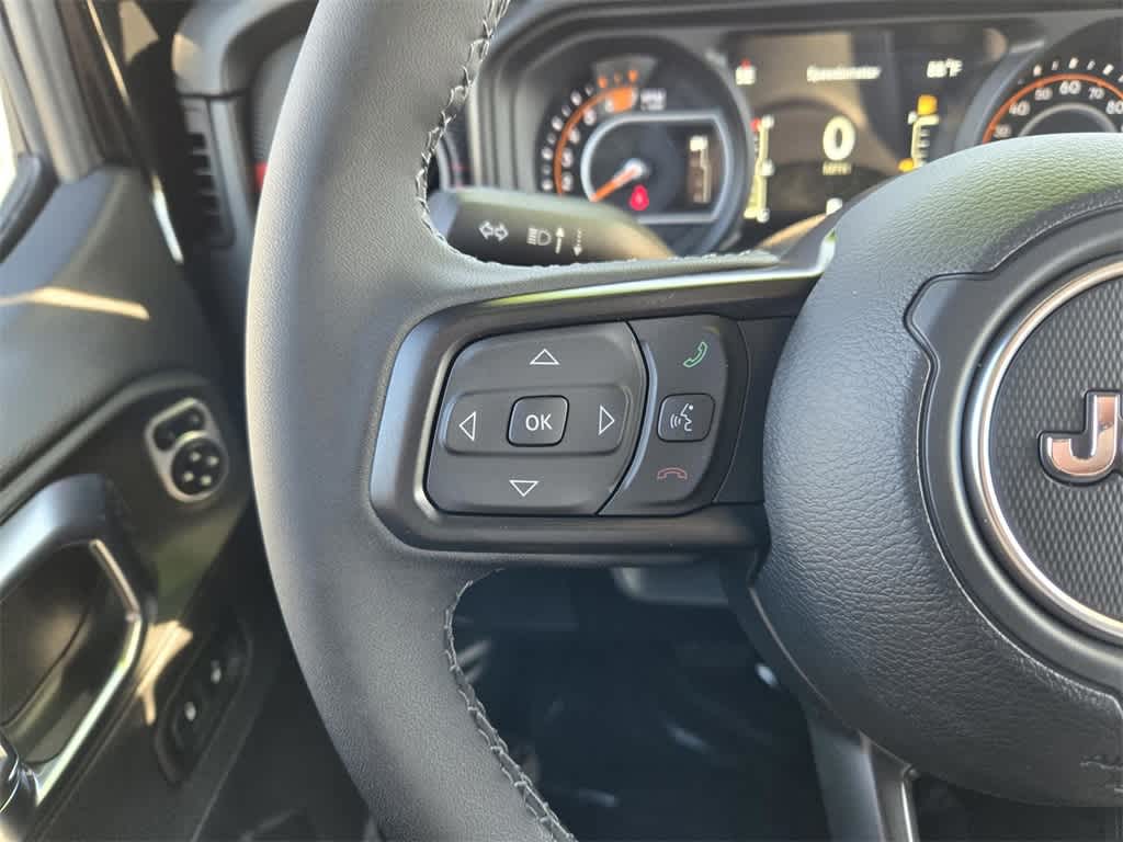 Thumbnail: 2025 Jeep Wrangler - 19