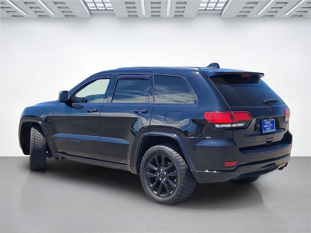 Thumbnail: 2019 Jeep Grand Cherokee - 4