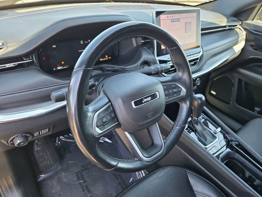 Thumbnail: 2022 Jeep Compass - 10