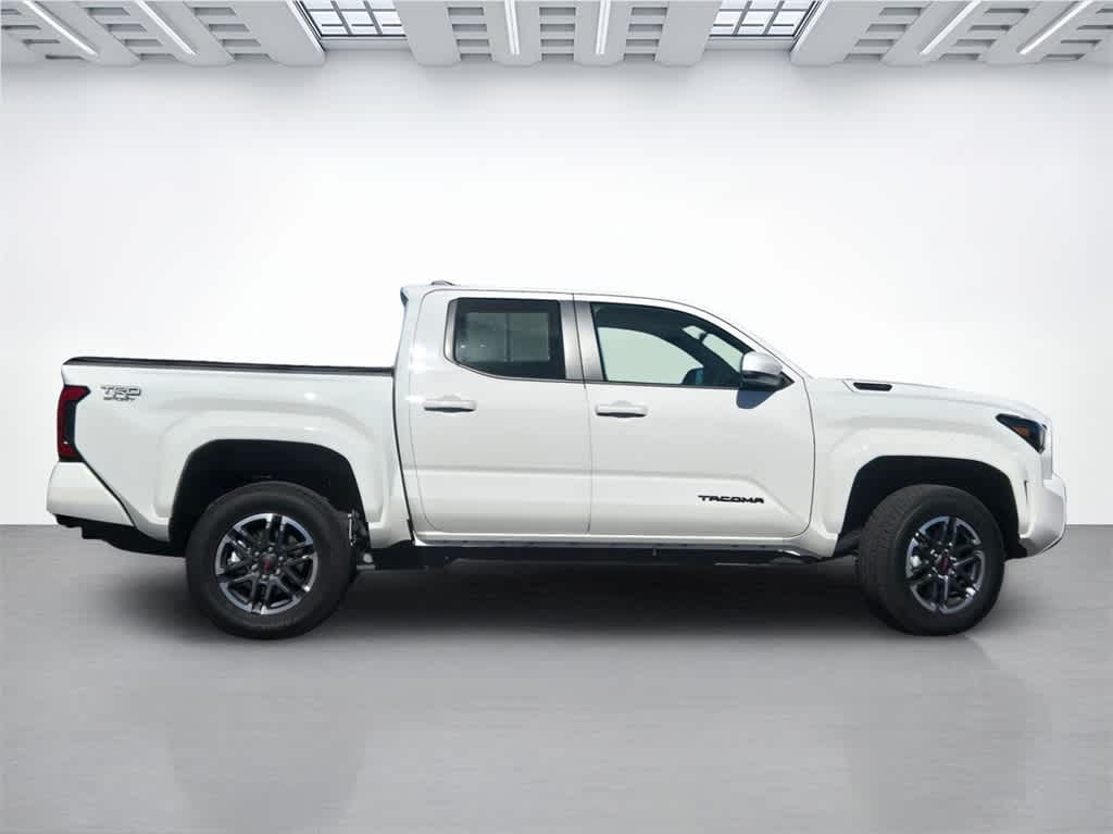 Thumbnail: 2024 Toyota Tacoma - 7