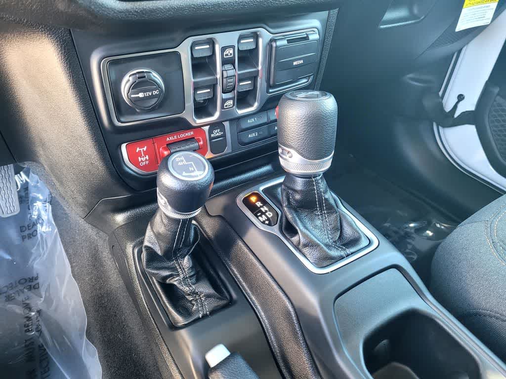 Thumbnail: 2026 Jeep Wrangler - 17