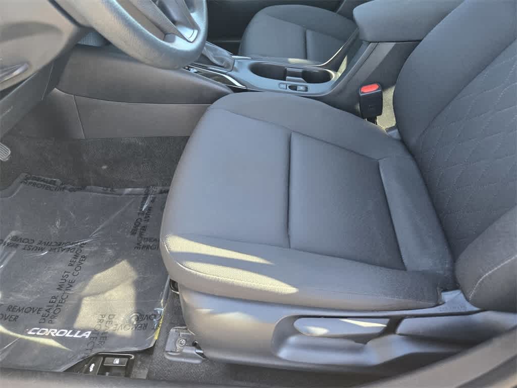 Thumbnail: 2023 Toyota Corolla - 17