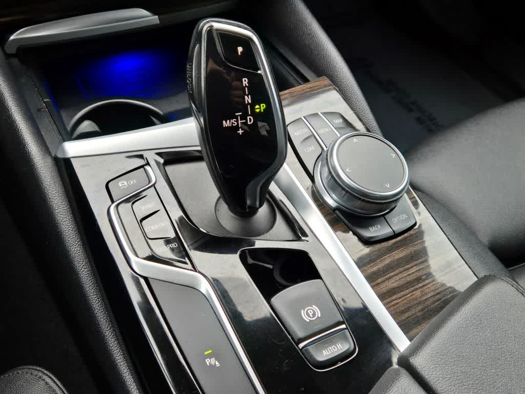 Thumbnail: 2019 BMW 5 Series - 18