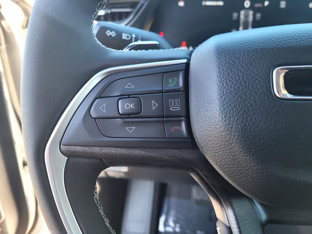 Thumbnail: 2026 Jeep Grand Cherokee - 20