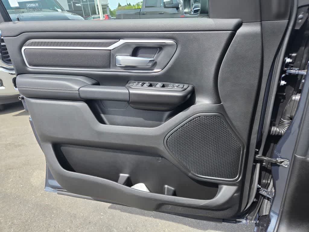 Thumbnail: 2026 RAM 1500 - 19