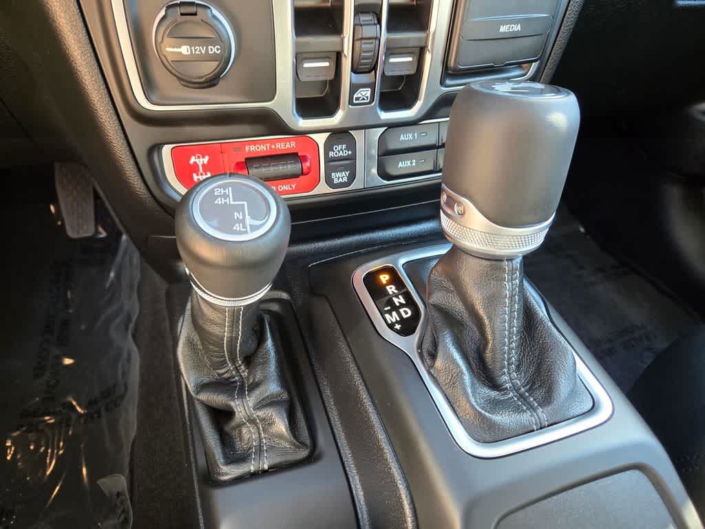 2025 Jeep Wrangler 4-Door Rubicon - Photo 16