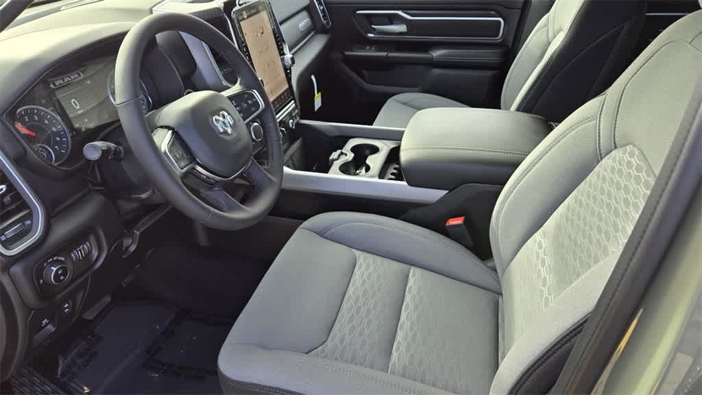 Thumbnail: 2026 RAM 1500 - 14