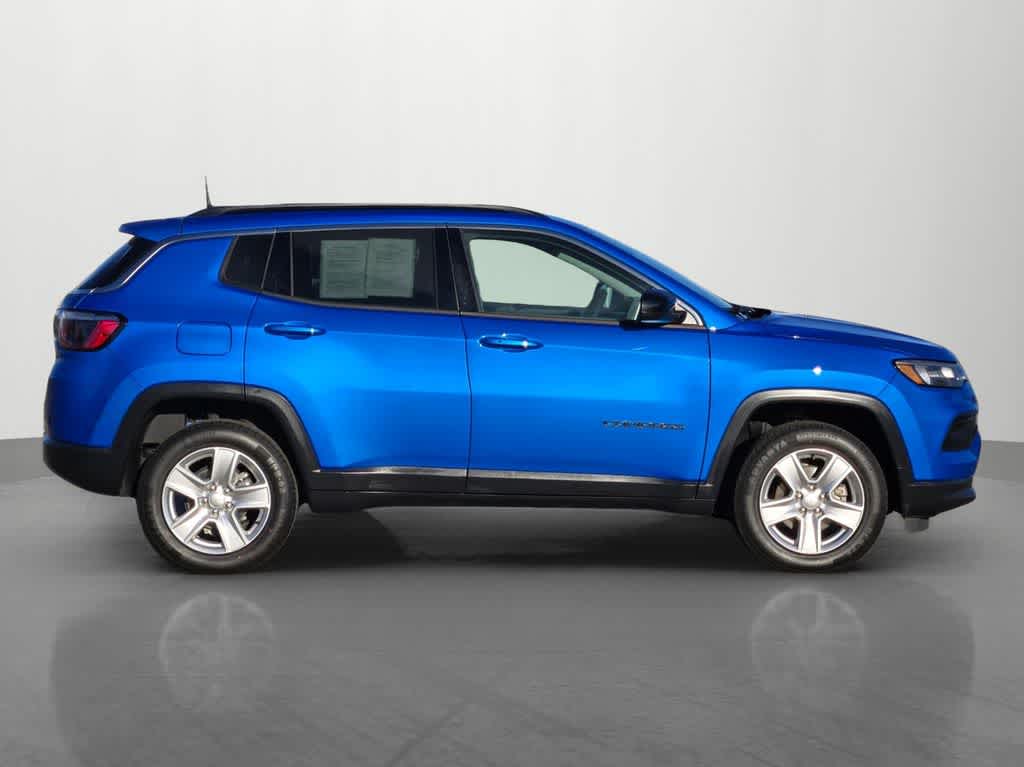 Thumbnail: 2022 Jeep Compass - 6
