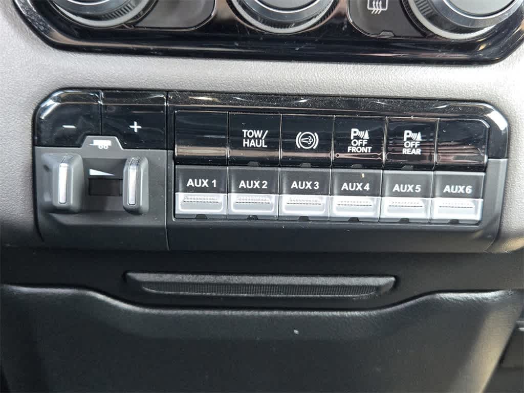 Thumbnail: 2021 RAM 2500 - 17