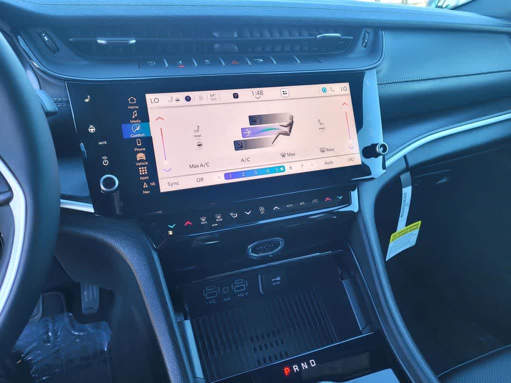 Thumbnail: 2026 Jeep Grand Cherokee - 18