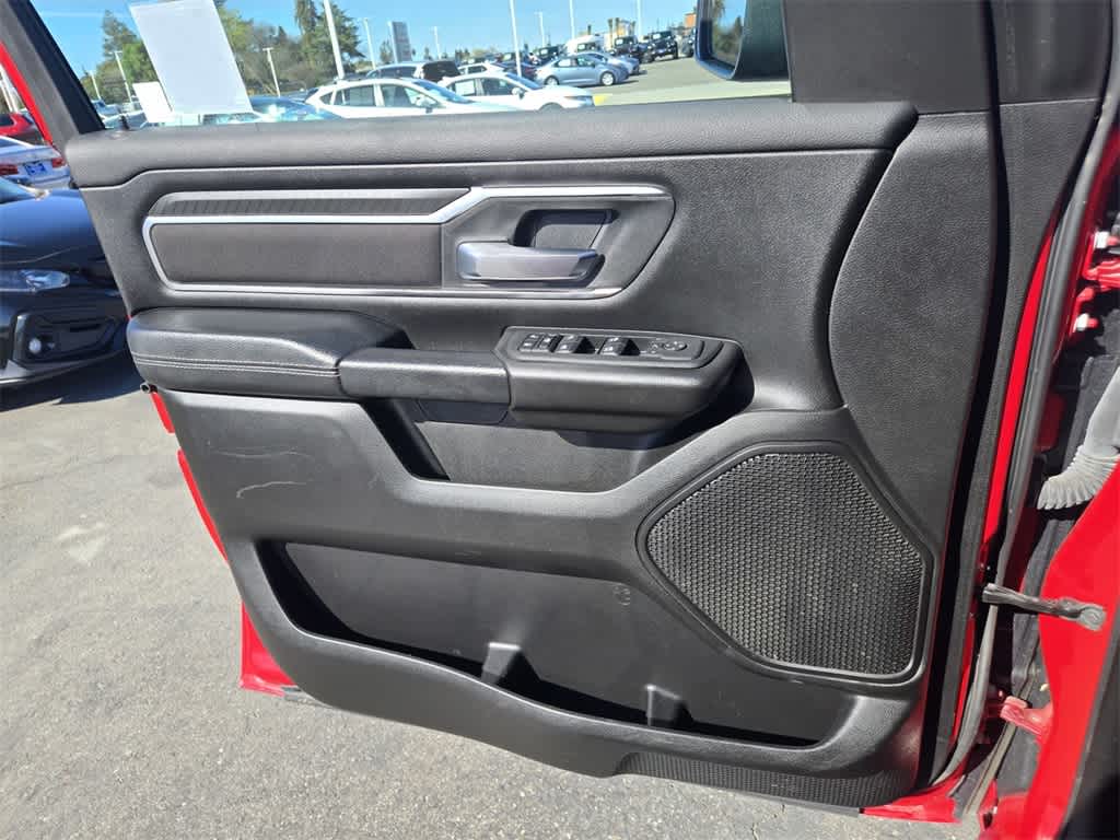 Thumbnail: 2025 RAM 1500 - 17