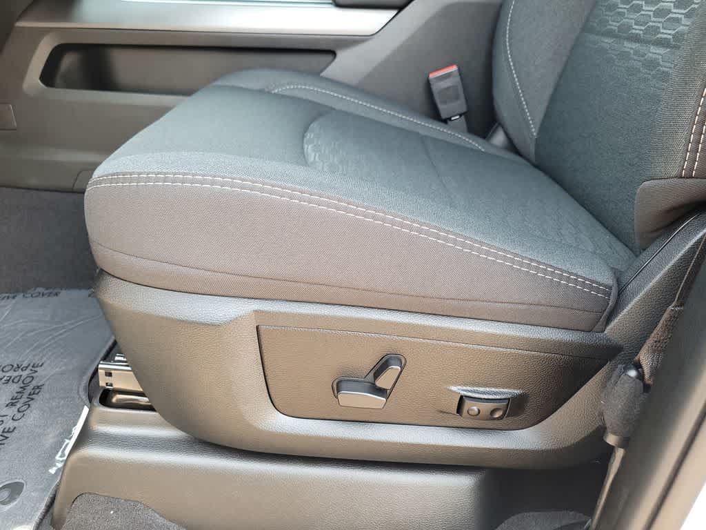 2025 RAM 2500 Big Horn/Lone Star - Photo 13