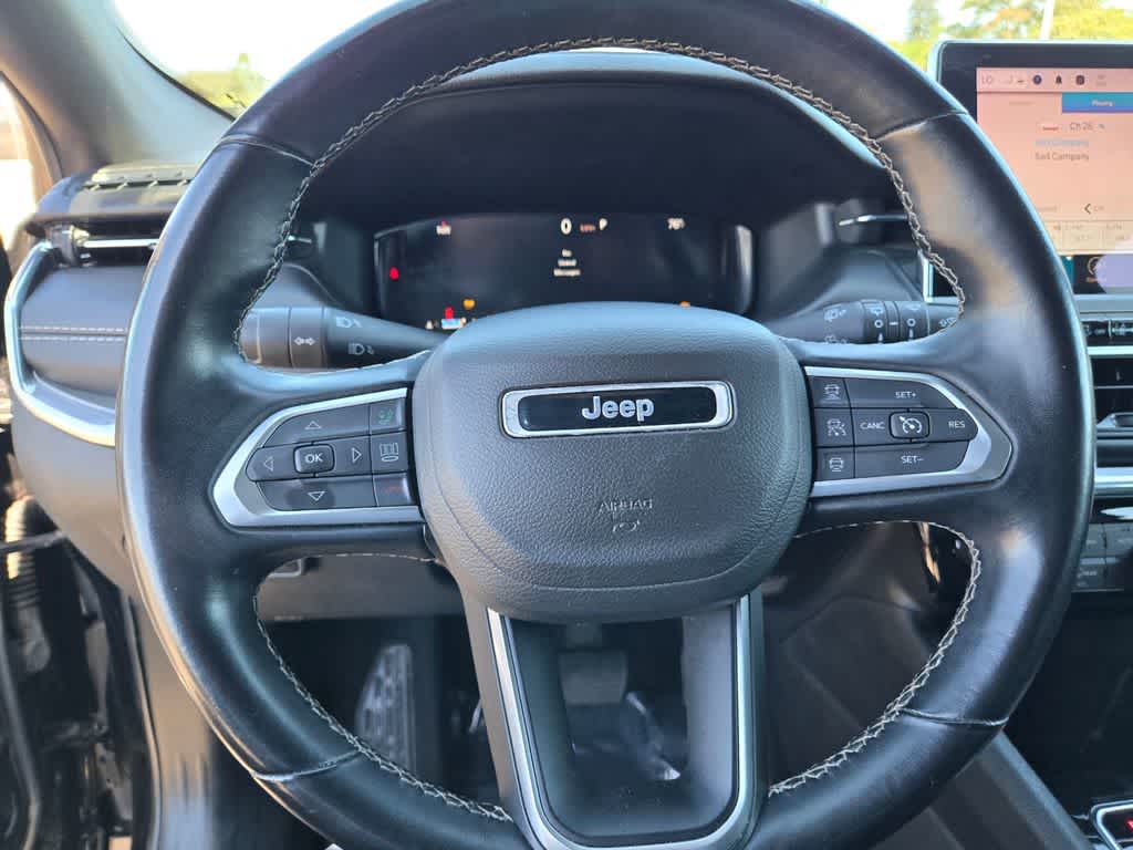 Thumbnail: 2022 Jeep Compass - 22
