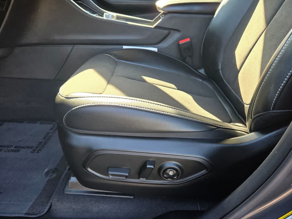 Thumbnail: 2025 Jeep Grand Cherokee - 13