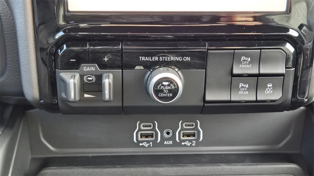 Thumbnail: 2026 RAM 1500 - 20