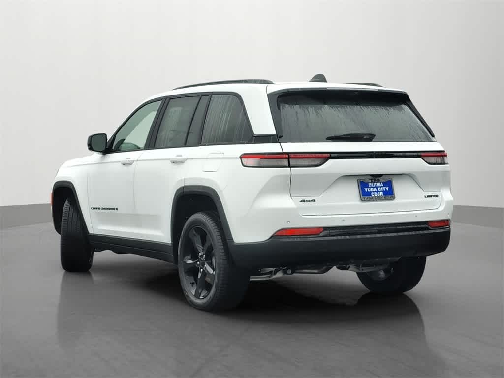 Thumbnail: 2025 Jeep Grand Cherokee - 4
