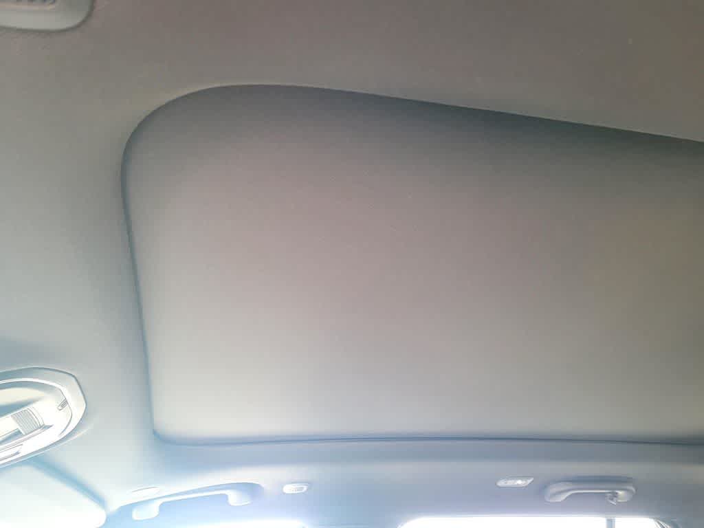 Thumbnail: 2026 Jeep Grand Cherokee - 10